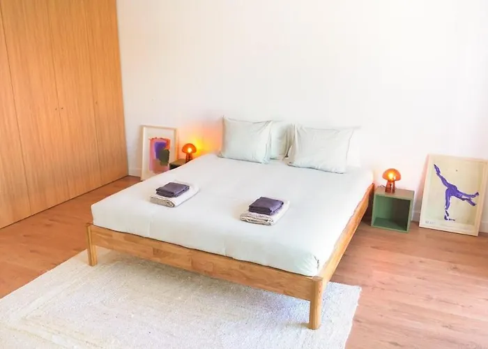 Lejlighed Sunlit Patio Retreat Near Ericeira By Lisbeyond *