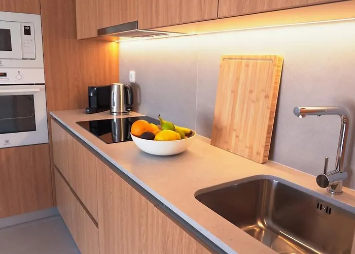 Sunlit Patio Retreat Near Ericeira By Lisbeyond